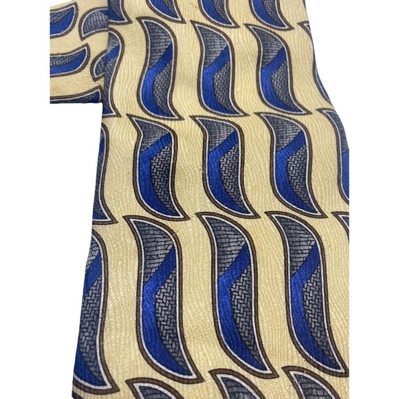 Villa Bugatti Tie All Silk Tan Blue Geometric Pattern Career Professional 3.5" - Picture 3 of 8